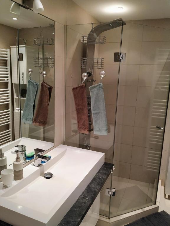 Appartement Family-Friendly Flat With Balcony à Vienne Extérieur photo