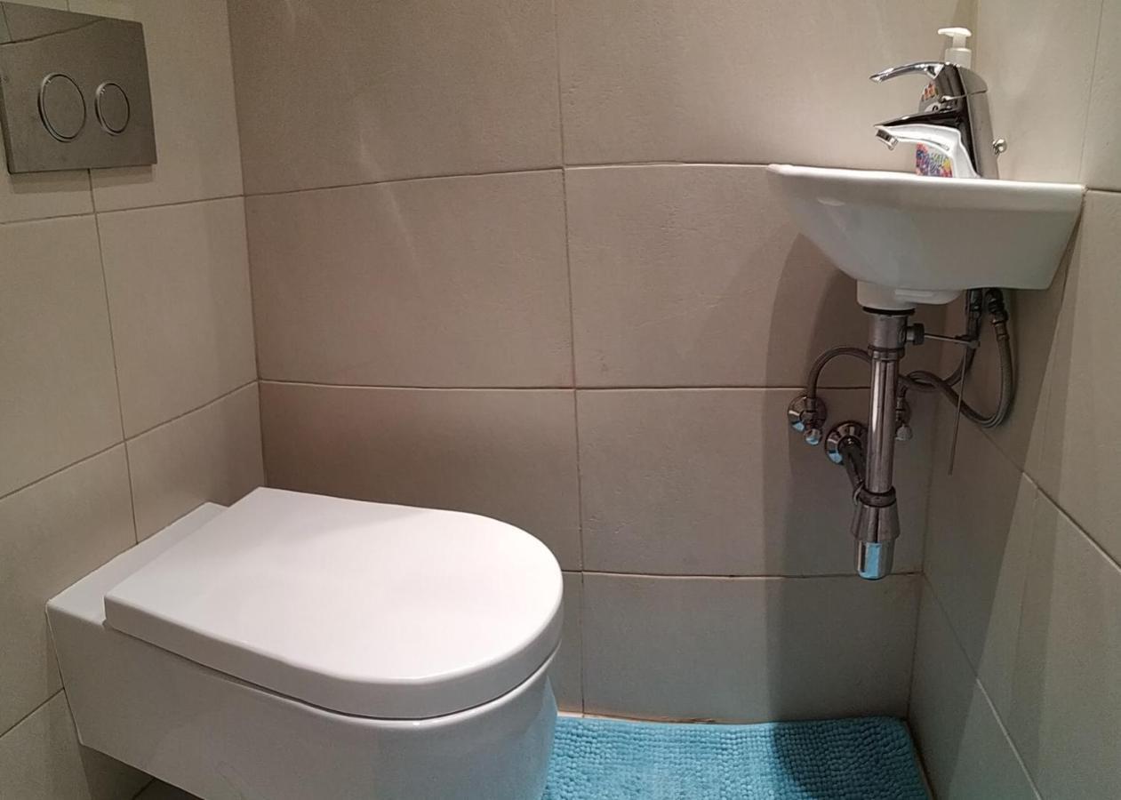 Appartement Family-Friendly Flat With Balcony à Vienne Extérieur photo